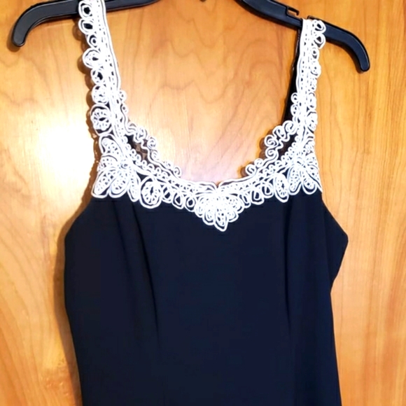 Black and White Dress - Picture 2 of 3